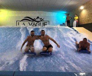 surf artificiel - activité insolite à Grenoble