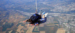 saut-parachute-activité-insolite-Lyon